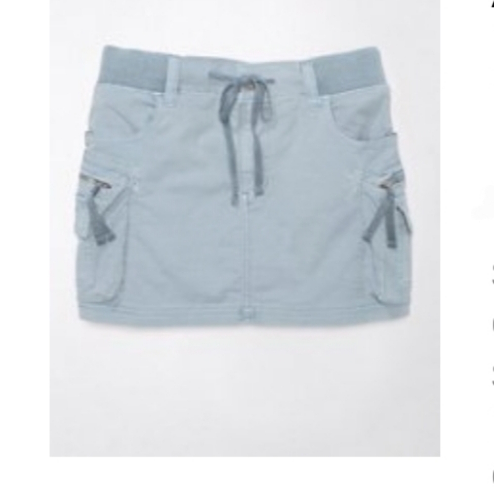 American Eagle Snappy Stretch High-Waisted Cargo Mini Skort 6L